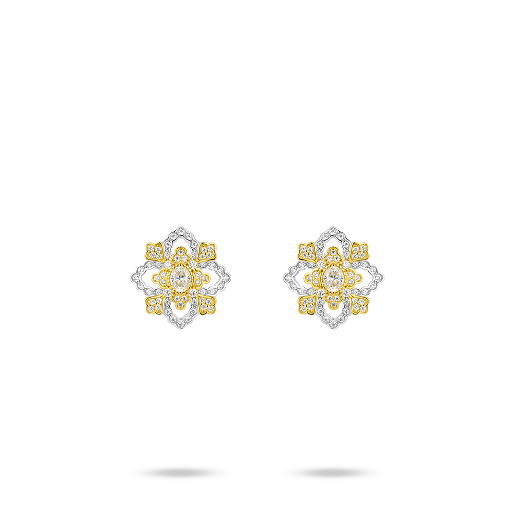 #30291-ゴールドホワイトドットフルダイヤモンド透かし彫り四枚花モチーフ万能イヤリング（925シルバー）